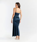 Vestito in raso con coda Collin's