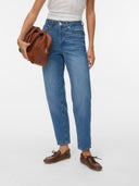 Jeans mom fit m.blue re380 Tessa Vero Moda